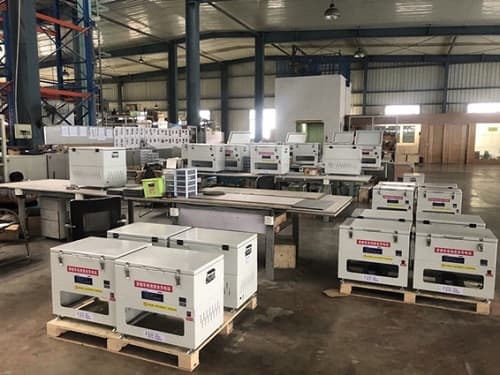 Shuttle racking systems