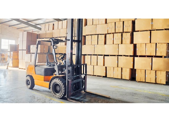 Эффективный вилочный погрузчик для холодильного хранения и погрузочно-разгрузочного оборудования